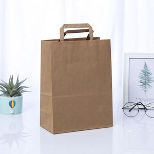 Sacs de courses en papier kraft écologiques et recyclables avec impression flexo, logo et couleur personnalisables pour l'emballage de pizzas, de lait et de salades - Product Image 4