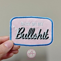 Faible quantité minimale de commande thermoscellage à chaud support lettre conception personnalisation découpé au Laser bordure broderie Patch pour sac à dos tissu