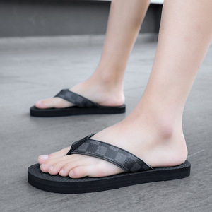 Sandalias de playa antideslizantes de malla con puntera de acero para hombre, versión estudiantil, estilo brasileño, novedad de verano - Product Image 4