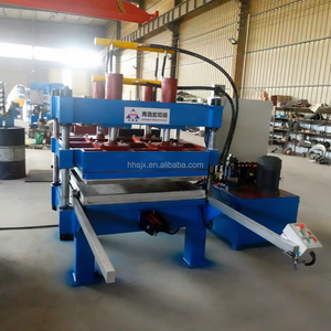 Presse à carreaux de caoutchouc entièrement automatique avec dispositif de tirage et de poussée automatique, vulcanisateur de caoutchouc 120T - Product Image 1