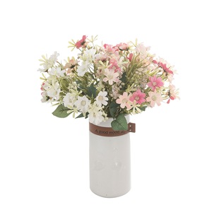 Bouquet de fleurs artificielles CallaFloral, 7 têtes de chrysanthèmes flocon de neige avec herbe, blanc, rose, jaune, bleu, décoration de mariage et de maison - Product Image 5