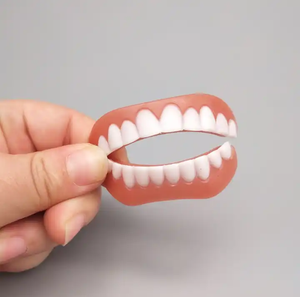 Couvre fausses dents supérieures et inférieures Placages sourire parfait Comfort Fit Flex Denture Paste Bretelles <span class=keywords><strong>pour</strong></span> double rangée de dents - Product Image 6