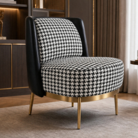 Fauteuil d'appoint Houndstooth pour salon, en cuir moderne, forme tonneau incurvée, personnalisable, par un fabricant de meubles