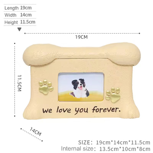 Urna per Animali Domestici in Poliresina Ecologica - Design Moderno con Pesce e Osso, Scatola Commemorativa per Ceneri con Cornice Portafoto - Product Image 6