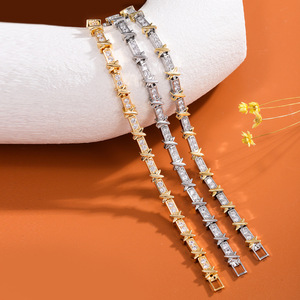 Bracelet à maillons géométriques en alliage de cuivre plaqué or rose avec zircon pour femme, bijoux de fête minimalistes et luxueux - Product Image 2