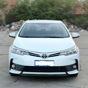 La voiture d'occasion la plus vendue en Chine en 2018 : Toyota <span class=keywords><strong>Corolla</strong></span> 5 places 1.2T, essence, voitures d'occasion pas chères à <span class=keywords><strong>vendre</strong></span> - Product Image 1