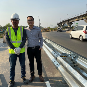 รั้วทางหลวง/รั้วแบรนด์ V-COATING ผลิตในเวียดนาม - Product Image 1