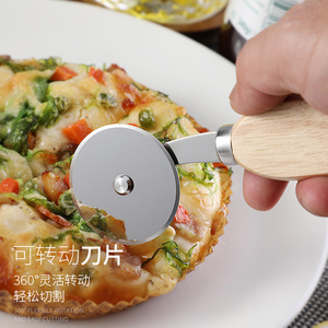 Mini Rotella Tagliapizza in Acciaio Inox e Set Coltello per Pane, Affettatrice in Metallo per Croste, Torte e Pane - Product Image 3