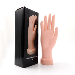 Modèle de mains de formation d'ongles, fausse main artificielle, pratique pour les ongles, outil de beauté des ongles pour femmes, manucure 45x33x49 PVC - Product Image 1