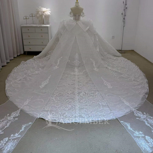Lsjj143 Robe de mariée de luxe, style princesse, coupe cœur, bohème, longueur ras du sol, avec traîne chapelle, brodée, richement perlée, en dentelle, à plusieurs couches - Product Image 6