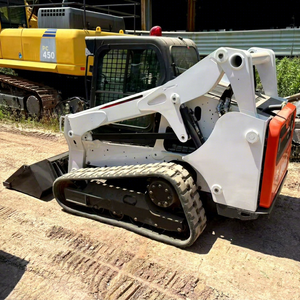 Chargeuse compacte sur chenilles Bobcat T650 d'occasion, diesel, pour la construction et l'agriculture - Product Image 1