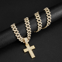 Collier en gros avec pendentif croix pavé de zircone cubique, chaîne maille cubaine, fermoir boîte, style Iced Out, bijoux de luxe de mode hip-hop de niche pour hommes et femmes