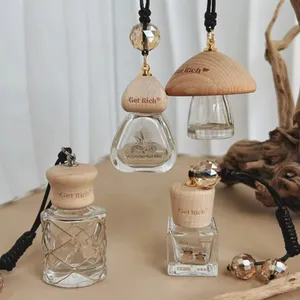 Empty Hanging 10ml Car Perfume Bottle Essential Oil Diffuser Glass Bottle Car Air Freshener Bottle With Wooden Lid