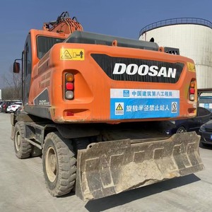 รถขุดไฮดรอลิกตีนตะขาบ DOOSAN 210 มือสอง ผลิตในเกาหลีใต้ ขายดี บุ้งกี๋ 1.05 ลิตร ปั๊มมอเตอร์ประสิทธิภาพสูง รุ่นปี 2023 - Product Image 2