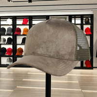 Topi Trucker 5 Panel Suede Custom Logo Grosir dengan Jaring Belakang dan Snapback untuk Acara Promosi Tim Olahraga Pantai Luar Ruangan