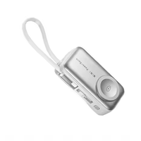 Dernière conception de batterie externe portable étanche en forme de capsule avec charge sans fil et Micro USB 5000mAh pour téléphone, montre et écouteurs