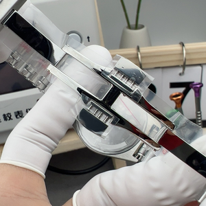 Reloj de pulsera de estilo aviador, deportivo y ejecutivo, con esfera grande, manecillas luminosas y múltiples funciones. - Product Image 6