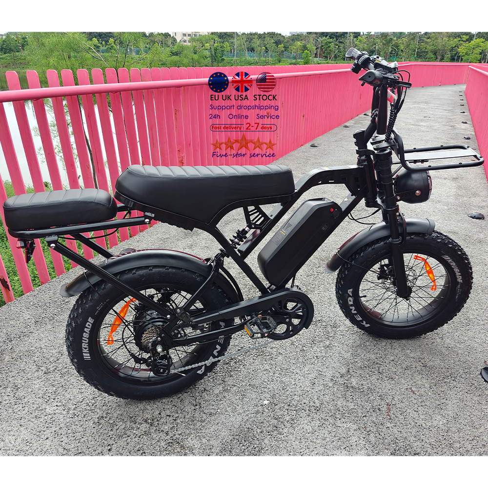 ที่นั่งสีดำ