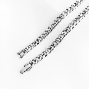 Chaîne <span class=keywords><strong>en</strong></span> acier inoxydable <span class=keywords><strong>de</strong></span> 6mm <span class=keywords><strong>de</strong></span> large chaînes à maillons cubains <span class=keywords><strong>collier</strong></span> <span class=keywords><strong>ras</strong></span> du <span class=keywords><strong>cou</strong></span> pour bijoux pour hommes bijoux <span class=keywords><strong>en</strong></span> métal <span class=keywords><strong>massif</strong></span> plaqué <span class=keywords><strong>argent</strong></span> bijoux <span class=keywords><strong>de</strong></span> mode - Product Image 2