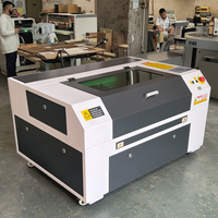 Machines de découpe laser CO2 50W 60W 80W 100W 130W 150W pour système de gravure laser 6040 7050 9060 1080 1390 1610