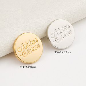 20Mm Zilveren Gravure Logo Metalen Naamplaatje Met Klinknagelfixatie Voor Portemonnees Tassen Handtassen - Product Image 4