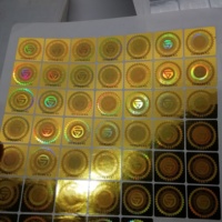 Fabrication de hologrammes 2D/3D dorés colorés en PET anti-contrefaçon, adhésifs jetables/permanents