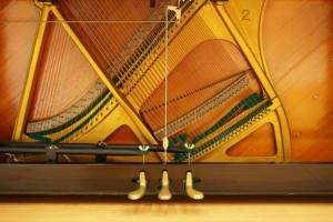 Venta de Pianos Usados de Segunda Mano Modelos de 1965 a 1972 - Product Image 5