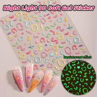 Stiker Kuku Seni 3D Gel Lunak Geometris Bercahaya Non-Toksik Grosir, Perekat Sendiri, Menyala dalam Gelap untuk Pesta Klub Malam