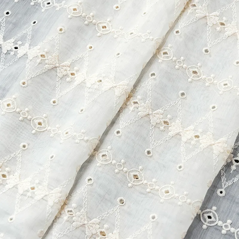 Новый дизайн ткани полиэстер шелк вышивка ткани женское вышитое платье