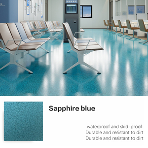 طلاء أرضيات ذاتي التسوية من الإيبوكسي بتأثير رخامي عالي اللمعان وخالي من الغبار - Product Image 2