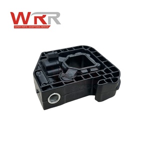 ขายึดหม้อน้ำด้านหน้าขวา สำหรับ BMW G01 G02 G05 X3 X4 X5 xDrive30i รุ่นพรีเมียม คุณภาพสูง - Product Image 6