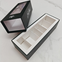 Boîte cadeau rigide personnalisée avec couvercle rabattable et insert en papier pour bonbons, macarons, confiseries