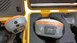 Equipo de Topografía de Alto Rendimiento, DGPS Diferencial, Versión Global CHC NAV, Nuevo IBase+ Usado I76 Rover, GNSS, RTK, Base Rover - Product Image 2