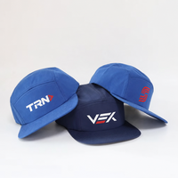 Casquettes de course pour hommes à 5 panneaux à visière plate, en nylon imperméable, à séchage rapide, avec logo brodé personnalisé, de haute qualité, vente en gros
