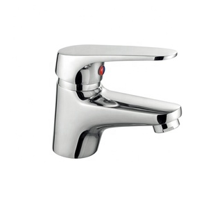 Vente chaude Commercial <span class=keywords><strong>Lavabo</strong></span> Robinet Salle De Bains Mitigeur Poignée De Lavage Eau Chaude Et Froide Cascade Bassin Robinet - Product Image 1