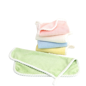 منشفة وجه مربعة للأطفال حديثي الولادة بلون واحد، ناعمة وصديقة للبشرة، فائقة الامتصاص، بحجم مثالي للأطفال - Product Image 2