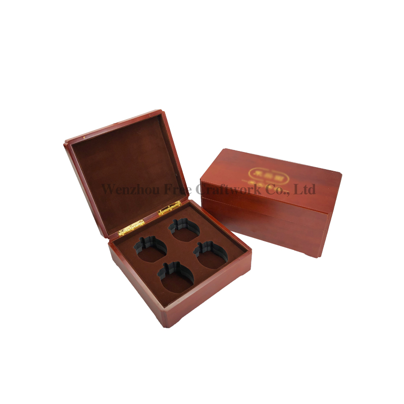 Деревянная коробка для хранения чая в бутылках