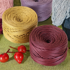 Filato in Pelle Elastica Morbida da 200g, Tinto in Filo, per Lavori a Maglia, Borse all'Uncinetto e Top a Spaghetti - Bestseller - Product Image 3