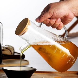 Poignée de pot d'huile d'ustensile de cuisine en verre de Borosilicate élevé <span class=keywords><strong>pour</strong></span> <span class=keywords><strong>le</strong></span> stockage de sauce d'assaisonnement de <span class=keywords><strong>vinaigre</strong></span> bouteille d'huile Durable <span class=keywords><strong>pour</strong></span> l'usage domestique - Product Image 6