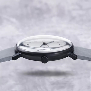 Reloj de Pulsera Clásico de Cuarzo de Lujo Unisex con Cristal de Domo y Resistencia al Agua de 5 ATM, Correa de Cuero Personalizada con Logotipo para Negocios - Product Image 2