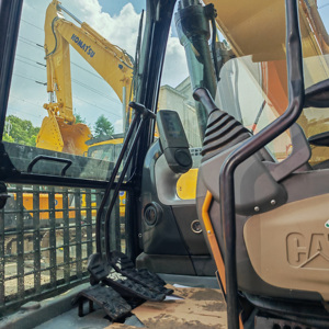 Excavatrice sur chenilles d'occasion Caterpillar 315D2L, modèle 315D2, en excellent état, faible nombre d'heures, à vendre. - Product Image 6