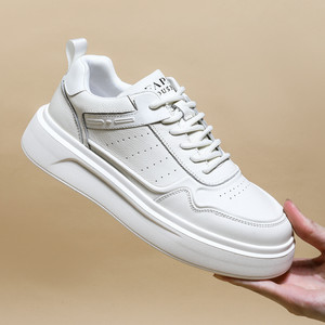 Men's <b>White</b> Casual Sneakers Thick Sole Height Increasing Mid <b>Heel</b> Rubber Outsole Breathable Fashionable Leisure Shoes - Product Image 1