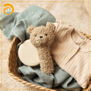 Jouet hochet en peluche douce en forme de voiture et d'ours, facile à saisir, jouet de développement pour les tout-petits - Product Image 4