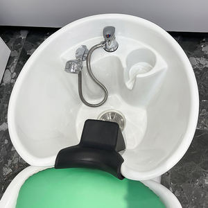 Sillón de Peluquería Moderno de Alta Gama con Lavabo de Cerámica y Tapicería de Cuero, Diseño Duradero - Product Image 5