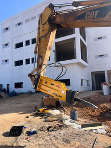 Martillo hidráulico tipo caja SB 81A, capacidad de 18-26 toneladas para excavadoras, equipo de construcción de nueva condición, acumulador de núcleo - Product Image 6