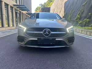 <span class=keywords><strong>Mercedes</strong></span>-Benz <span class=keywords><strong>A180</strong></span> Sedán 2022 FWD, Auto Usado de Lujo, Caja de Cambios Automática, Motor Turbo, Neumáticos R15, Asientos de Cuero, Techo de Aleación de Aluminio - Product Image 2