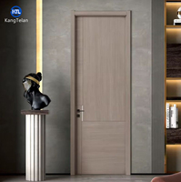 Remise sur la mode moderne style-porte en bois composite en plastique intérieur portes en bois massif modèles de portes principales en bois de teck