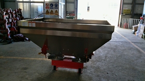 Épandeur d'<span class=keywords><strong>engrais</strong></span> et de sel pour pelouse à attelage 3 points, idéal pour le jardin - <span class=keywords><strong>Meilleur</strong></span> <span class=keywords><strong>prix</strong></span> usine - Product Image 5