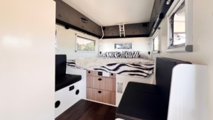 Expedition Motorhome Sleek Pickup Camión personalizado Overland Camión de cama larga Camper <span class=keywords><strong>Mobilhome</strong></span> Off-Road Fabricantes de lujo - Product Image 5