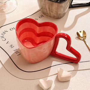 Creative Simple Hand-painted Striped <b>Heart</b>-shaped Afternoon Tea Ceramic <b>Mug</b> Exquisite Ins Couple Breakfast Coffee Cup - Product Image 3